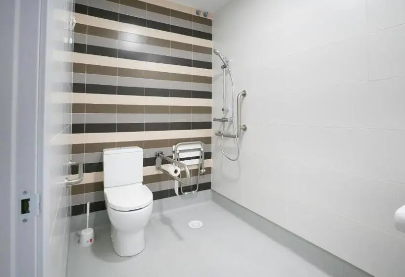 身障者適用キングサイズベッドルーム, Residenza
