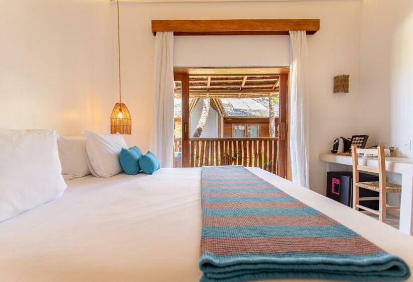 جناح سوبيريور, Cafe Jeri