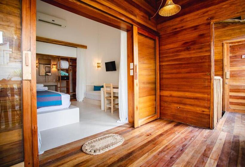 جناح سوبيريور, Cafe Jeri