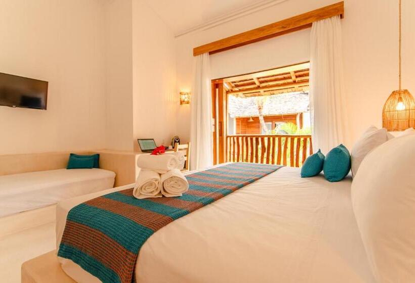 جناح سوبيريور, Cafe Jeri