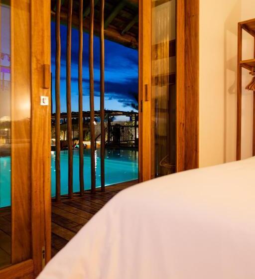 جناح مطلّ علي حمام السباحة, Cafe Jeri