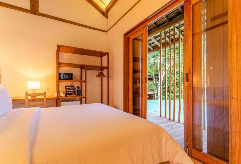 جناح مطلّ علي حمام السباحة, Cafe Jeri