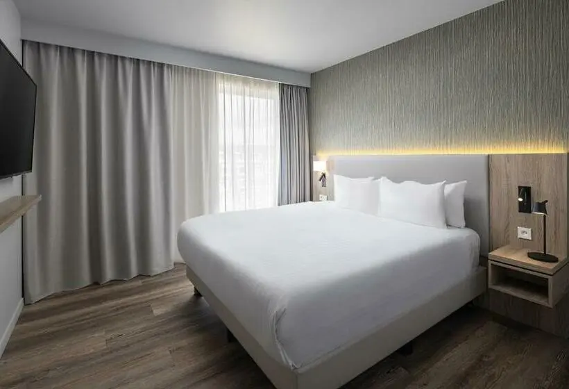 سوئیت با تخت بزرگ, Residence Inn By Marriott Paris Charles De Gaulle Central Airport
