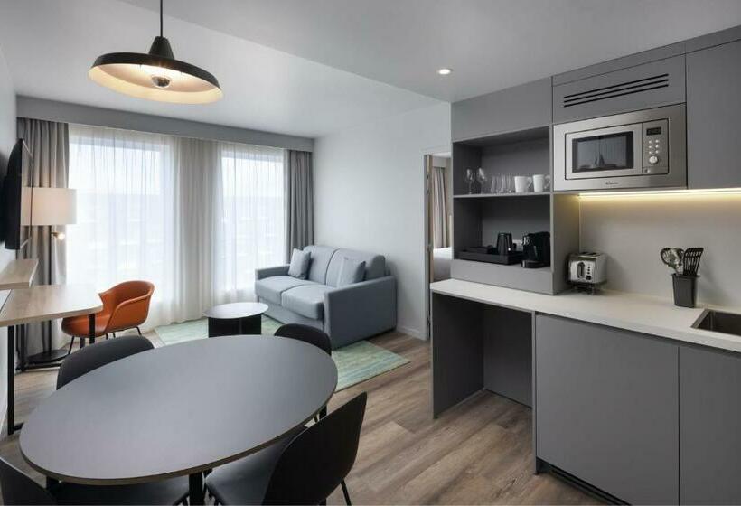 جناح سرير كينج, Residence Inn By Marriott Paris Charles De Gaulle Central Airport