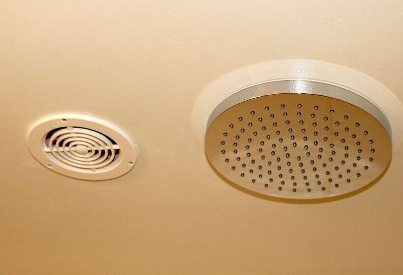 חדר סטנדרט יחיד, Toyoko Inn Tsubame Sanjo Ekimae