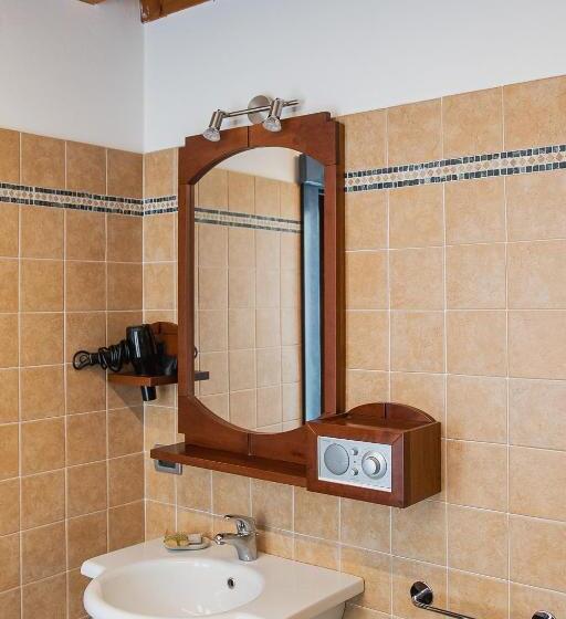 اتاق سوپریور سه تخته, Boutique Rooms 3 0