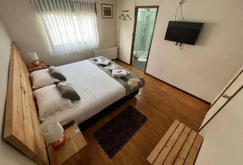 اتاق استاندارد, Hostal Reymer Patagonia