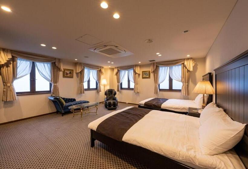 Suite Familiar, 伊豆高原温泉ホテル 森の泉