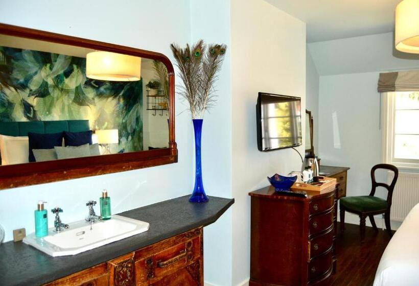 Номер Superior Кровать Кинг, The Nest Hotel & Restaurant