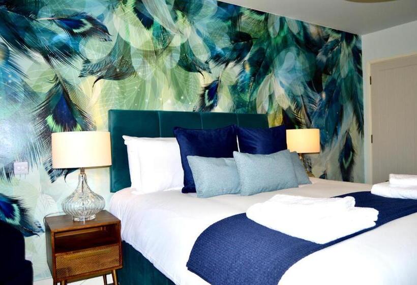 Номер Superior Кровать Кинг, The Nest Hotel & Restaurant