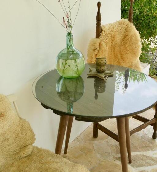 بنجلو عائلى, Finca Mil Estrellas