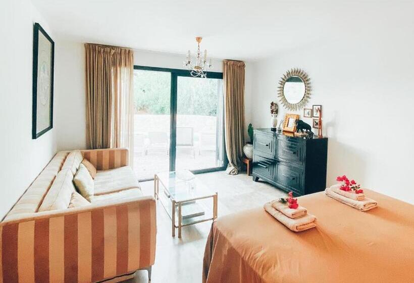 غرفة قياسية ثلاثية, Finca Mil Estrellas