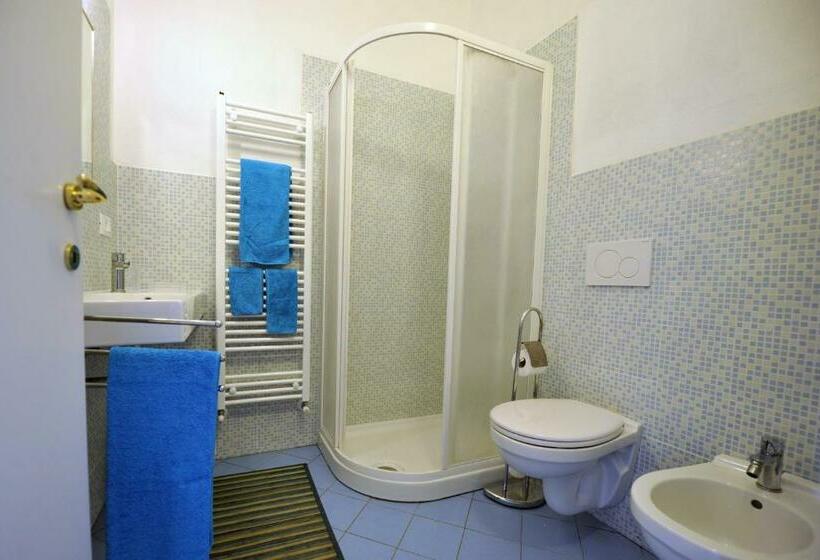 דירת חדר, Agriturismo La Tuffatrice