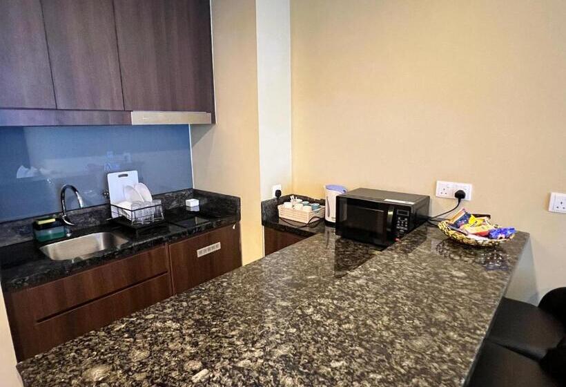 חדר משפחתי, Atmosphere De Genting