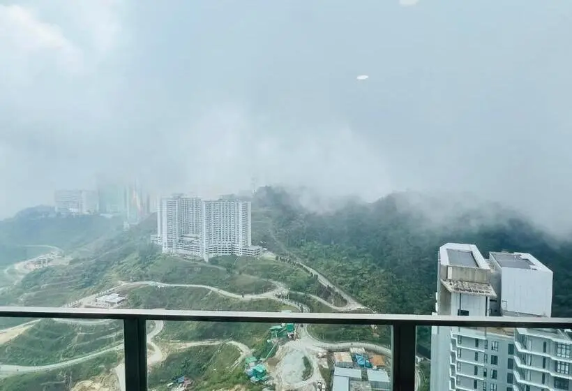 Perhehuone, Atmosphere De Genting