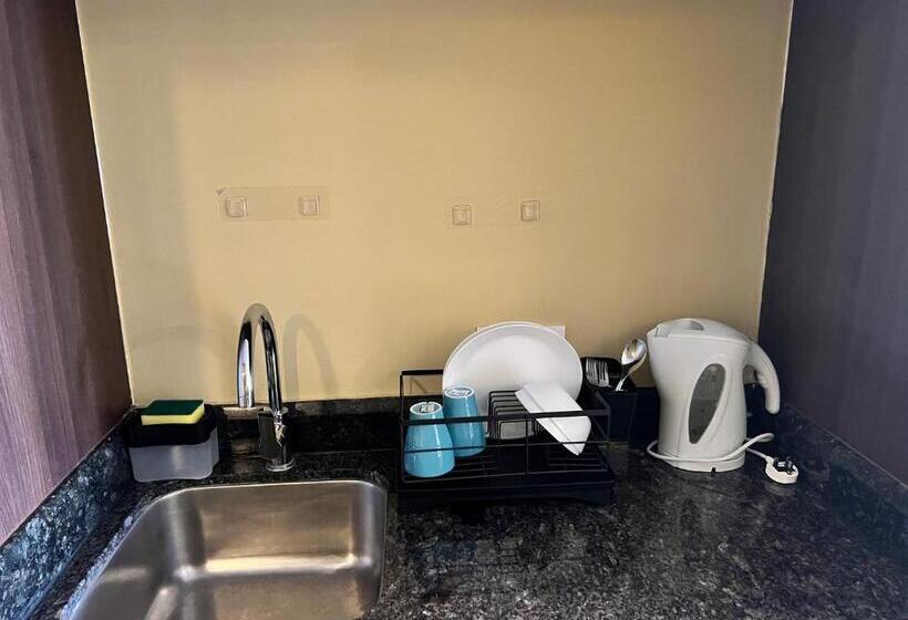 סטודיו דלוקס, Atmosphere De Genting