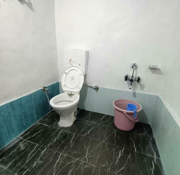 Standard Tent, Cafe Shackstone