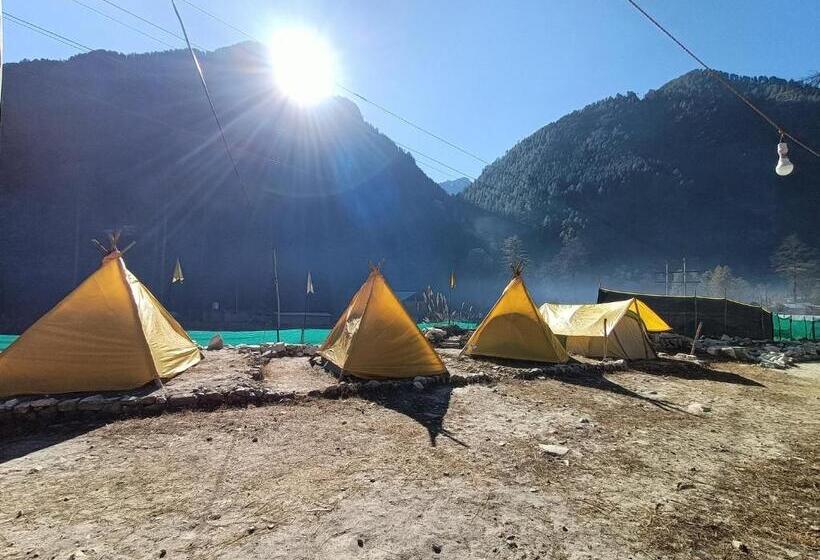 Standard Tent, Cafe Shackstone