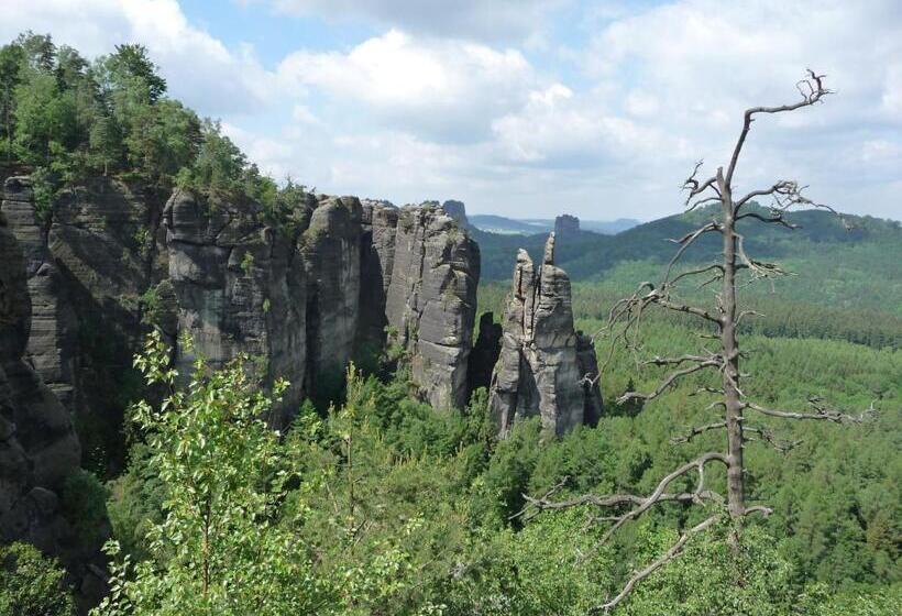 اتاق خانوادگی, Ferienhaus Zur Alten Schule