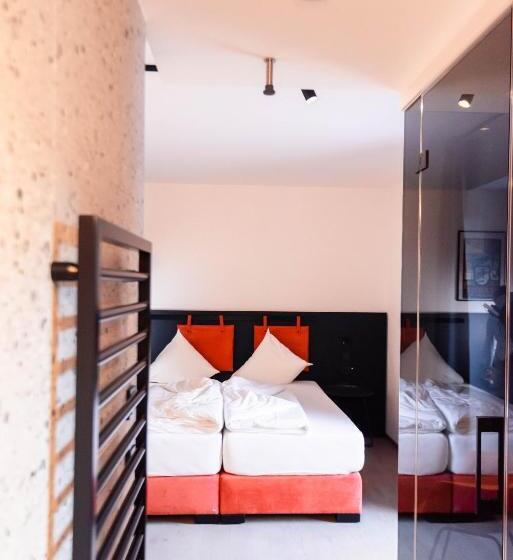 اتاق استاندارد, Boutique Hotel Edelweiss