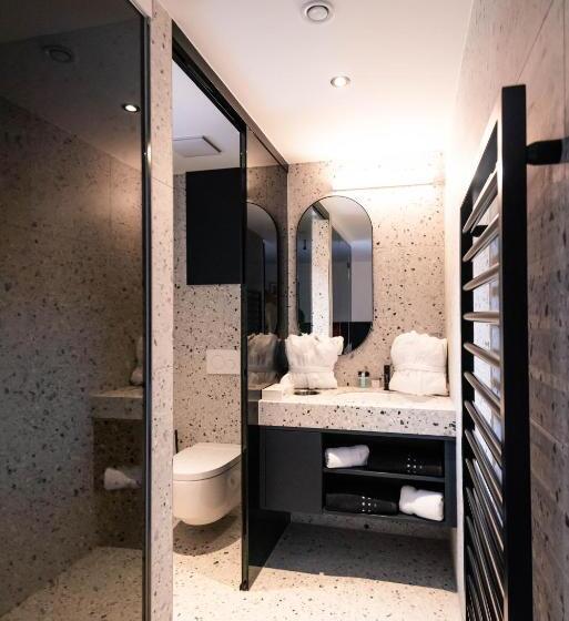 اتاق استاندارد, Boutique Hotel Edelweiss