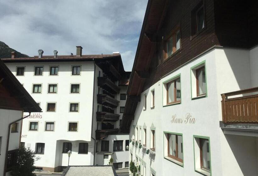 اتاق استاندارد یک نفره, Boutique Hotel Edelweiss