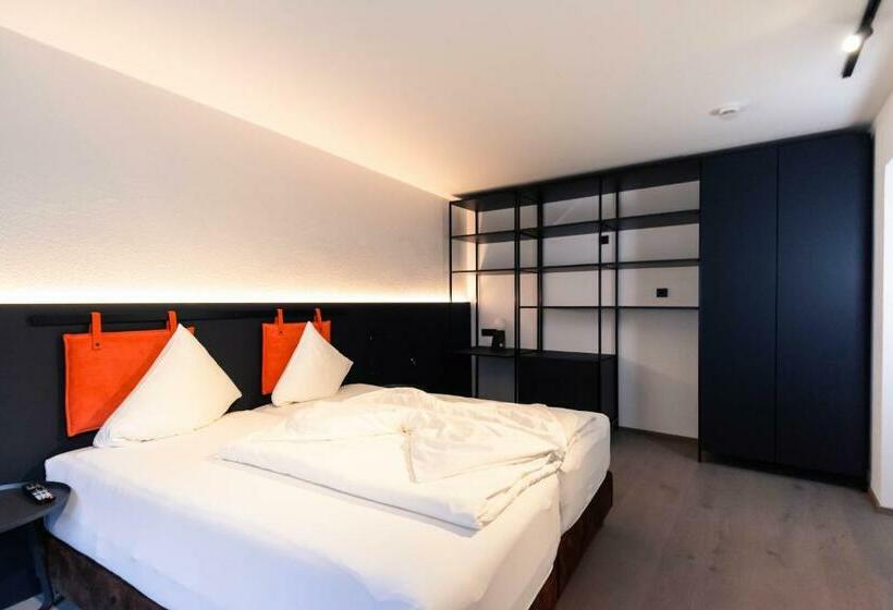 سوییت سوپریور, Boutique Hotel Edelweiss