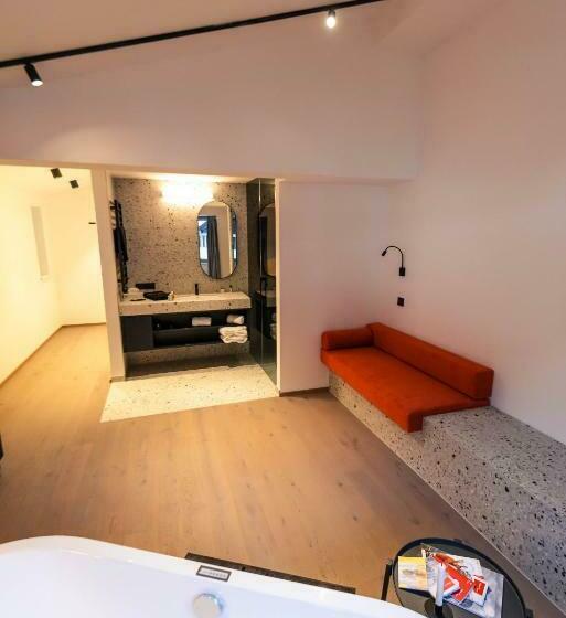 سوییت سوپریور, Boutique Hotel Edelweiss