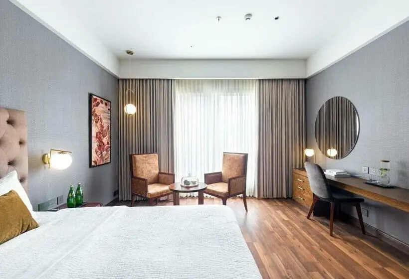 キングサイズベッドのスタンダードルーム, Wyndham Chandigarh Mohali