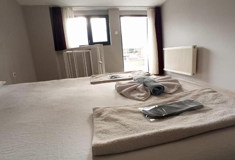 اتاق خانوادگی, Odasuit