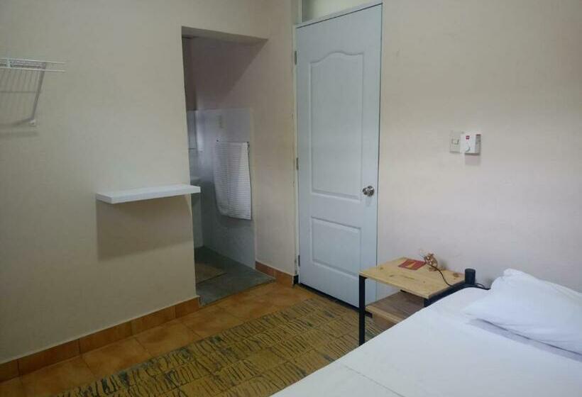 اتاق استاندارد, Hostel Gato Colonial