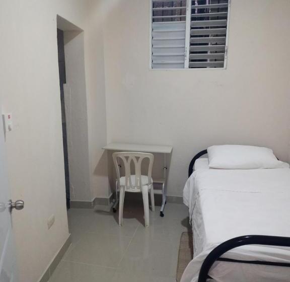 اتاق استاندارد یک نفره, Hostel Gato Colonial