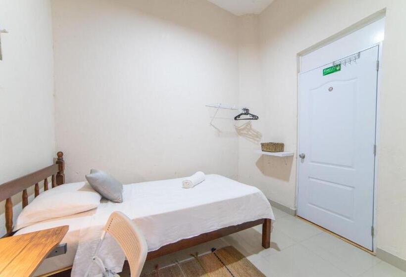 اتاق استاندارد یک نفره, Hostel Gato Colonial