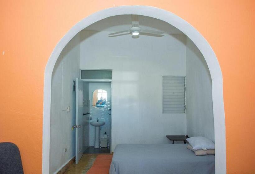 Economy Quadruple Room, Hostel Gato Colonial
