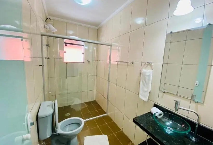 スタンダード４人部屋, Pousada Porto Do Rio Praia