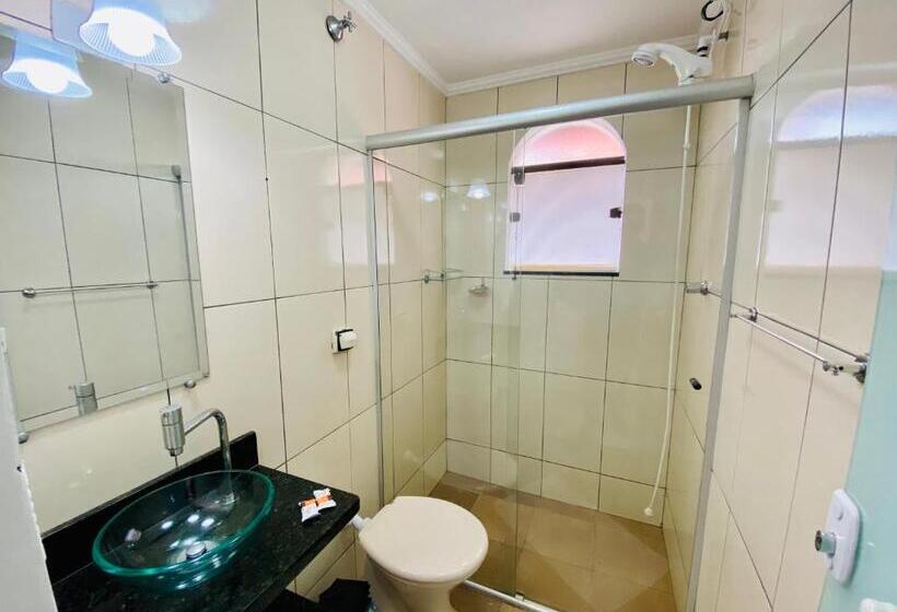 スタンダード4人部屋, Pousada Porto Do Rio Praia