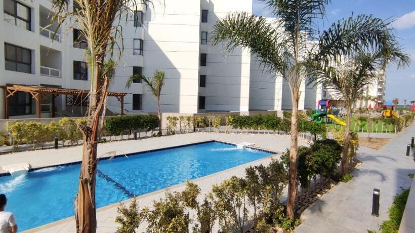 کلبه ییلاقی سوپریور یک خوابه, Porto Said بورتوسعيد شاليه غرفه وصاله ارضى