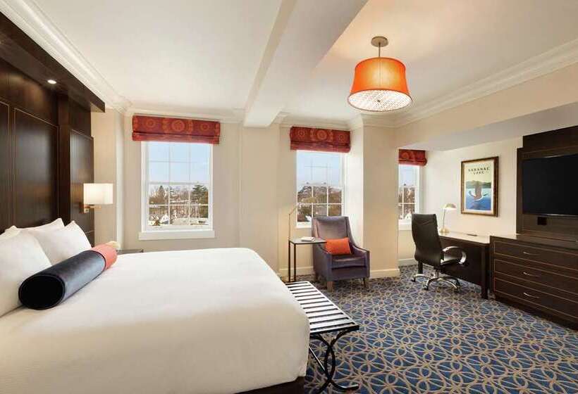 Номер Deluxe, Capitol Plaza Hotel Montpelier Tapestry Collection By Hilton