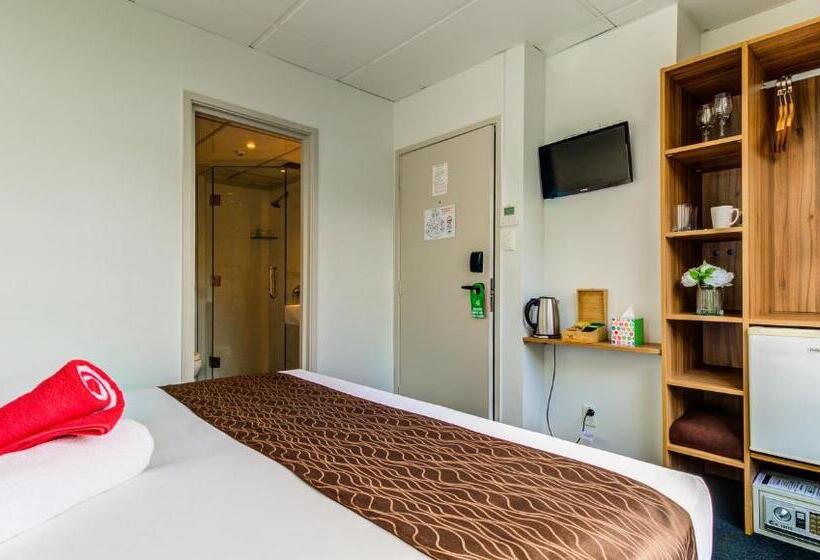 Номер Стандарт, Ascotia Off Queen