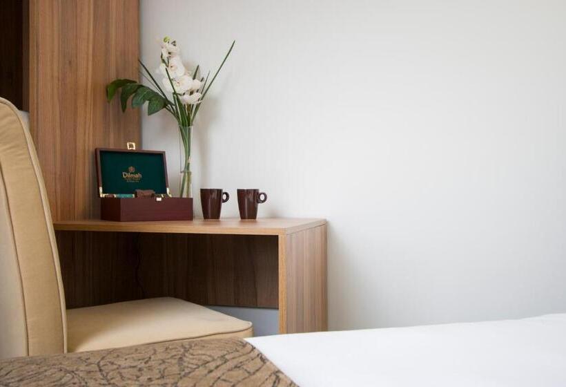 Стандартный Номер Кровать Кинг, Ascotia Off Queen