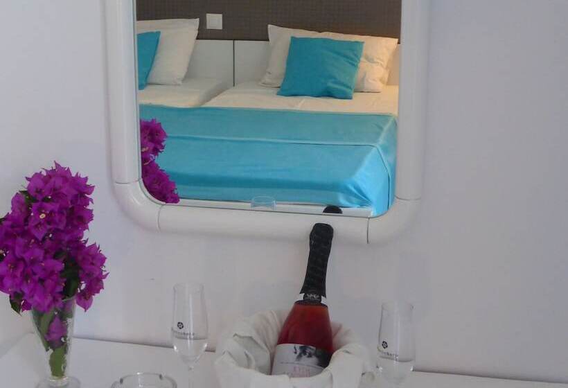 شقة كومفورت غرفة نوم واحدة, Blue Nest