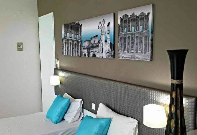 غرفة عائلية ذات إطلالة جانبية على البحر, Blue Nest