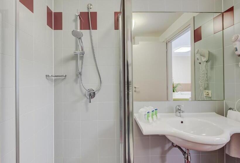 اتاق استاندارد سه نفره, Camplus Turro Casa Per Ferie