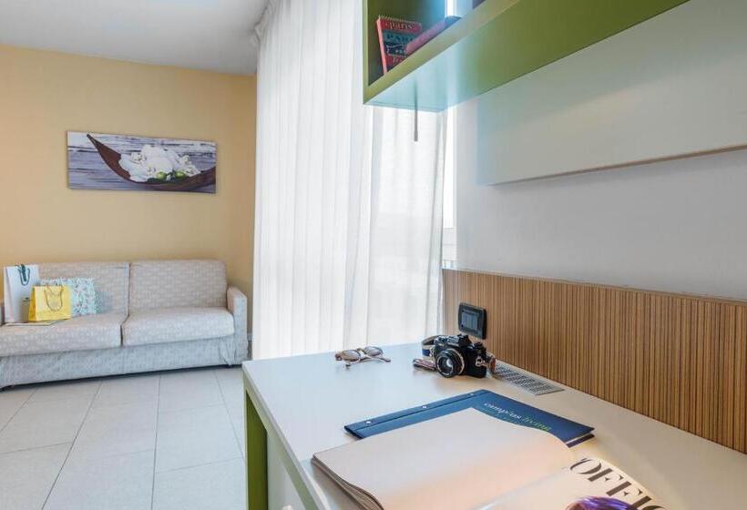 اتاق استاندارد سه نفره, Camplus Turro Casa Per Ferie