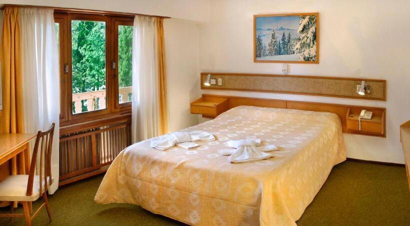 Номер Стандарт Двуспальная Кровать, Edelweiss