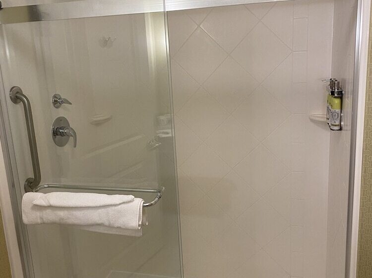 Номер Стандарт, Holiday Inn Express & Suites Pittsburgh Sw/southpointe, An Ihg