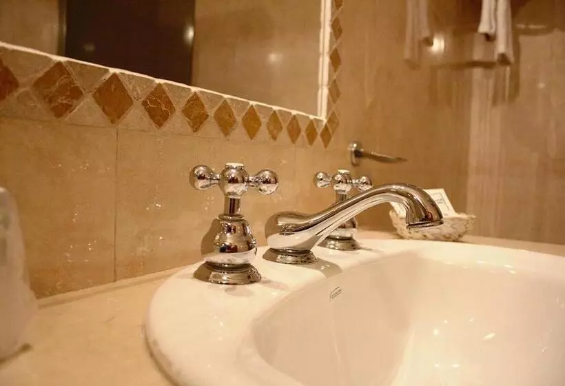 デラックスの４人部屋, Hosteria Spa Posada Del Sol