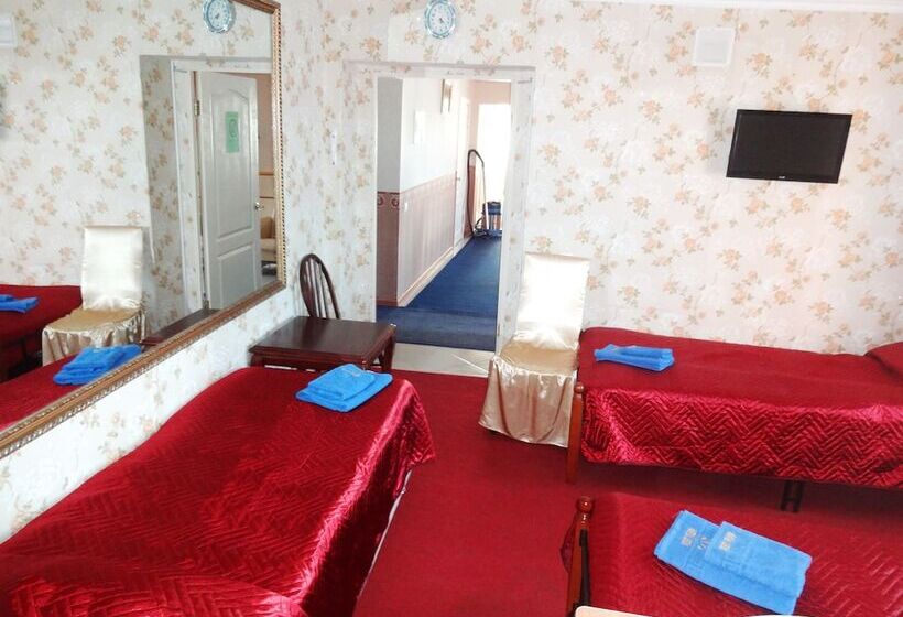 اتاق استاندارد سه نفره, Lotos