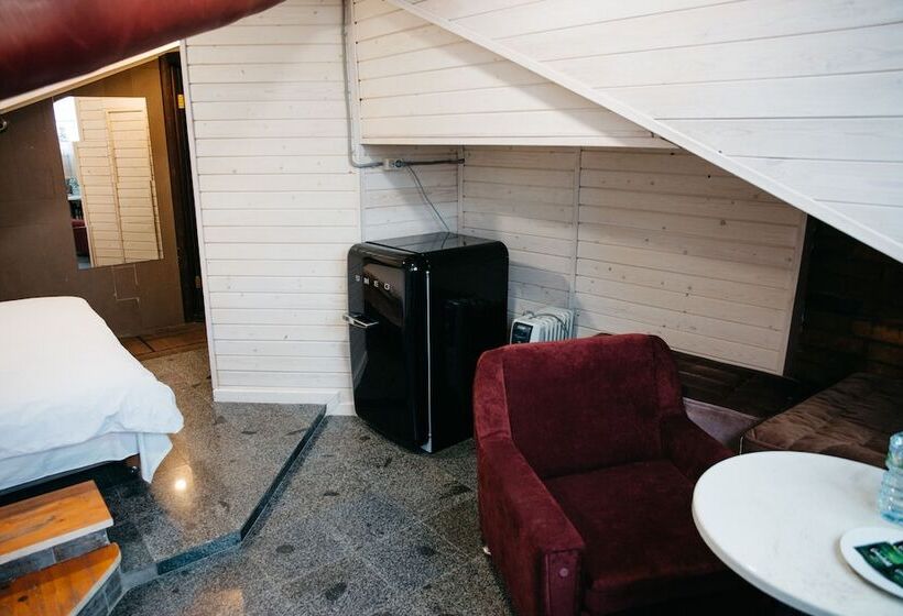 חדר אקונומי, Otokomae