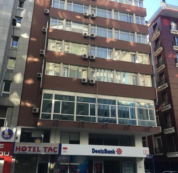 اتاق اکونومی, Tac